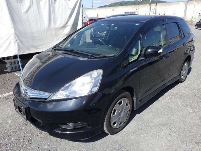 70054 Honda Fit shuttle GP2 2013 г. (TAA Kinki)